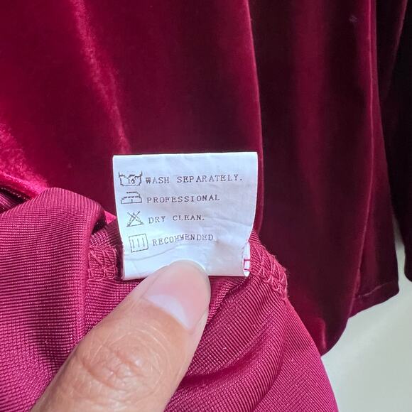 Women's Red Velvet Lace Trim Ruffle Long Sleeve Top Whimsigoth‎ Size Medium - Picture 7 of 8